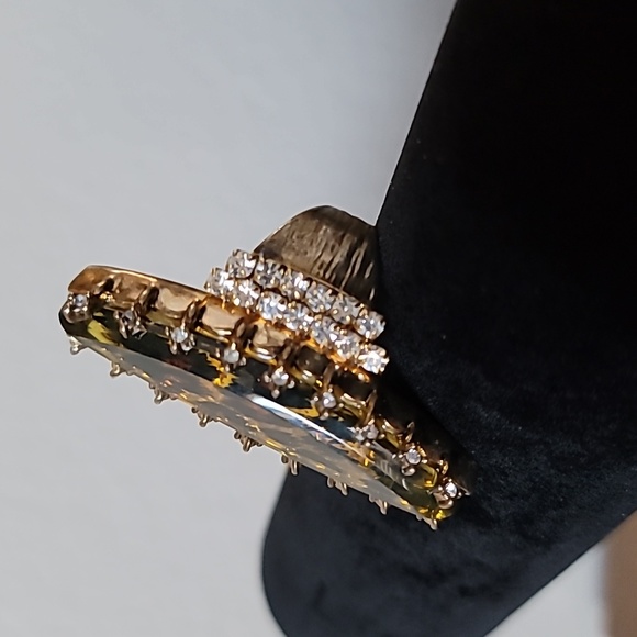 Vintage BETSEY JOHNSON Hollywood Glam Collection Leopard Cheetah Tiger Ring. 7.5 - Picture 4 of 8